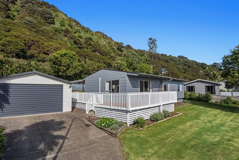 1 Western Close, Matata, Whakatane - Carousel 1