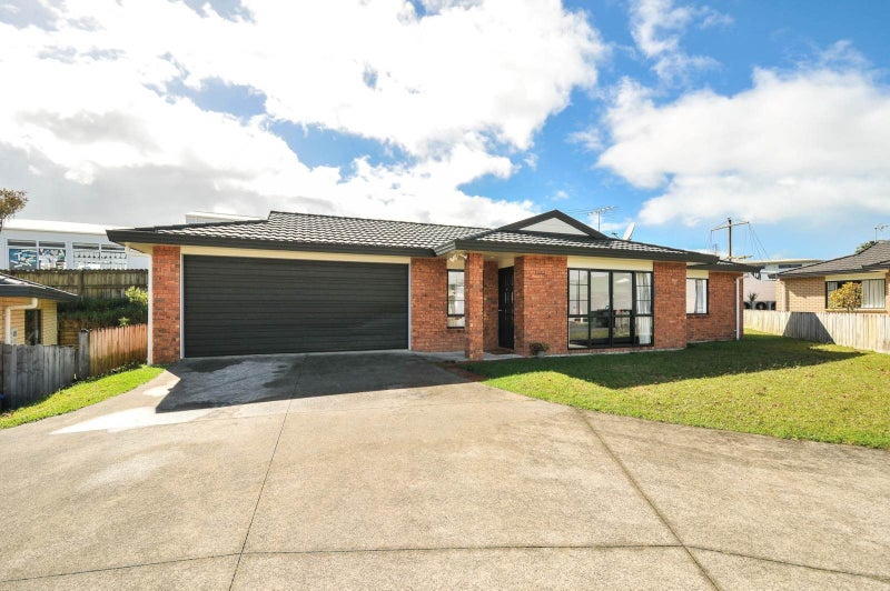 4/11 Roanoke Way, Albany, Auckland - Carousel 2