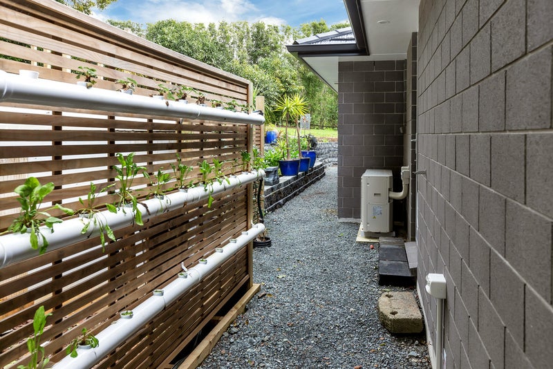 6 Pukeatua Road, Whangarei - Carousel 26