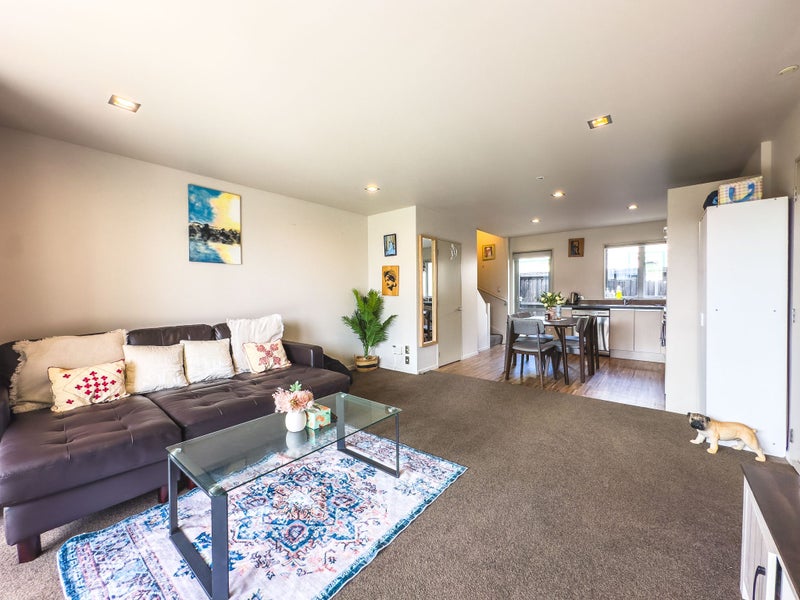 2 Walpole Street, Waltham, Christchurch - Carousel 2