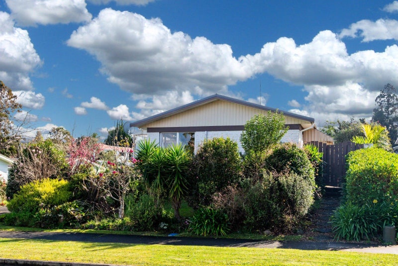 83A Ross Street, Onerahi, Whangarei - Carousel 1