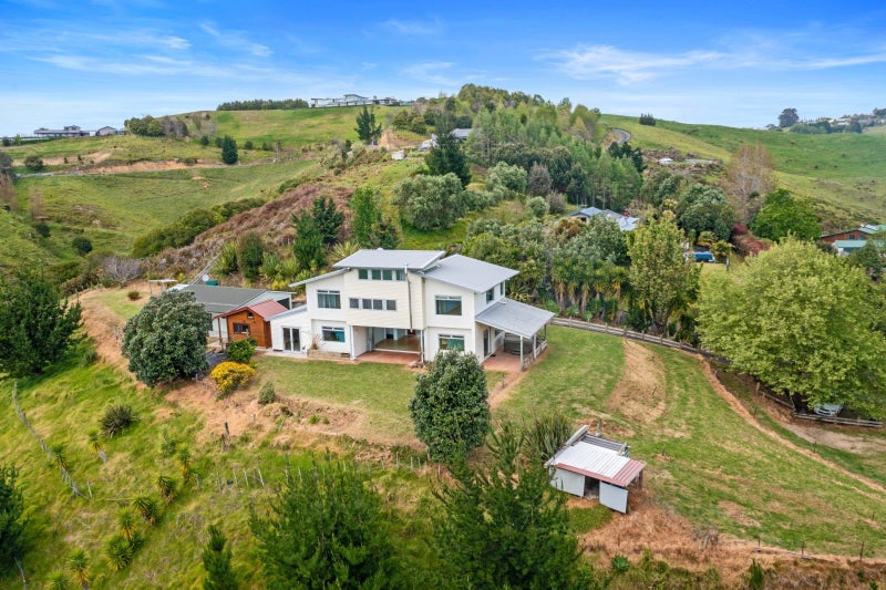 43 Walden Lane, Minden, Tauranga - Carousel 2