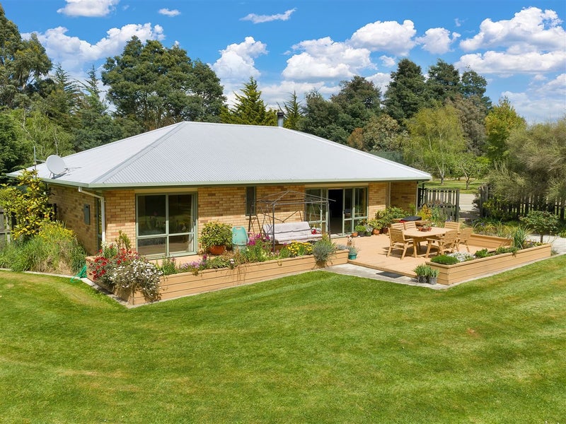 373 Cramptons Bush Road, Broomfield, Amberley - Carousel 2