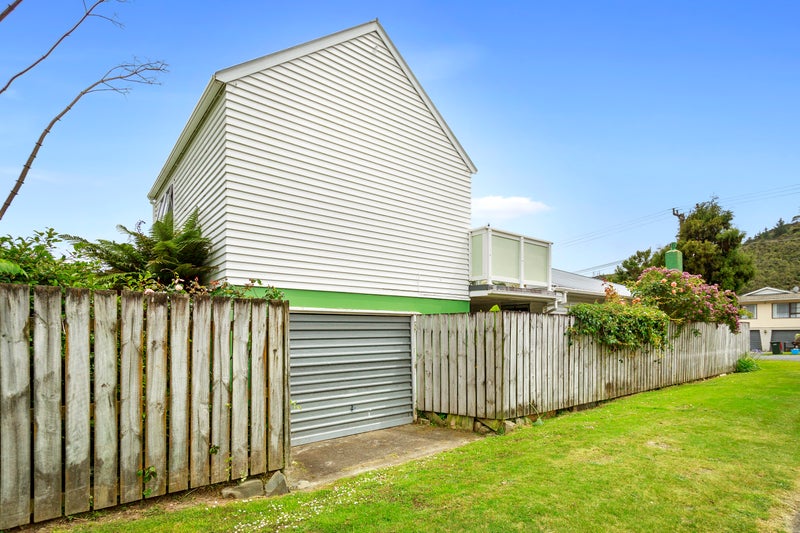 60 Tawhai Street, Stokes Valley, Lower Hutt - Carousel 24