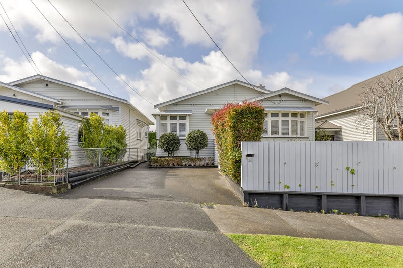 20 Oban Road, Westmere, Auckland - Carousel 20