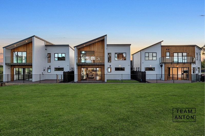 21B KENWICK Place, Burswood, Auckland - Carousel 1