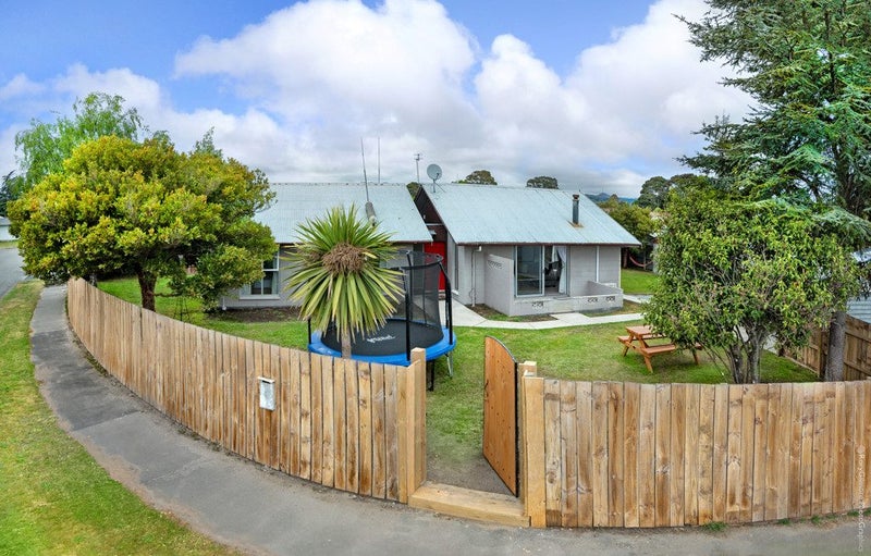 4 Takapu Place, Bromley, Christchurch - Carousel 1