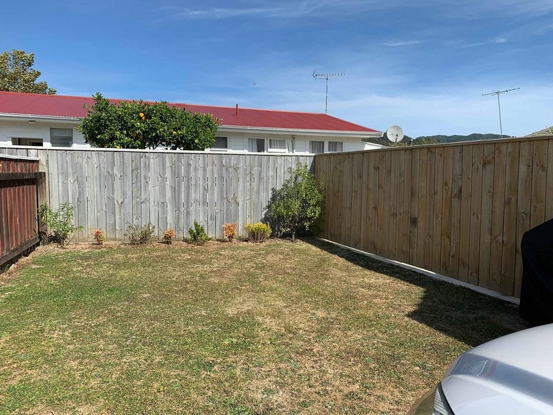20A Parera Grove, Heretaunga, Upper Hutt - Carousel 8