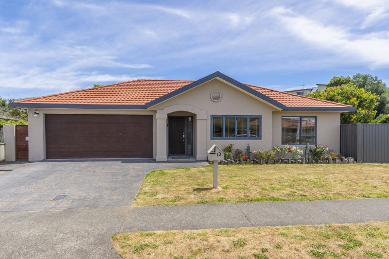 10 Lorna Irene Drive, Raumati South, Paraparaumu - Carousel 1
