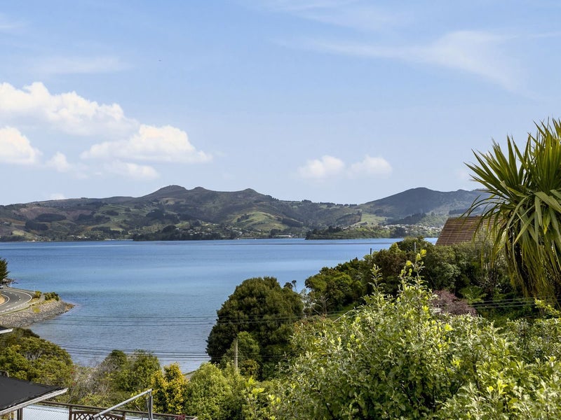 2 Densem Street, Portobello, Dunedin - Carousel 1