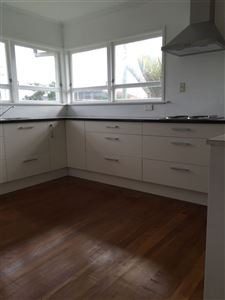 1/4A Palm Avenue, Pakuranga, Auckland - Carousel 2