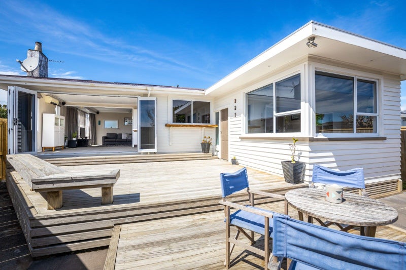 21 Tarahua Road, Vogeltown, New Plymouth - Carousel 1