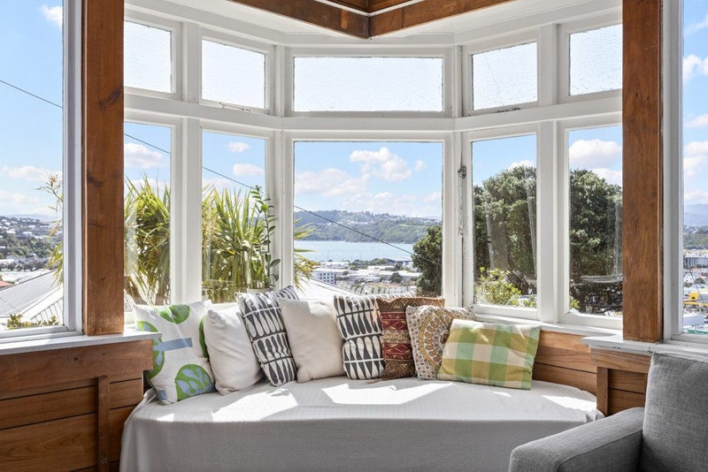 24 Rodrigo Road, Kilbirnie, Wellington - Carousel 2