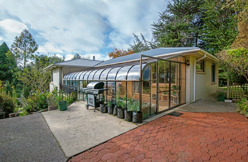 33 Ettrick Street, Glenross, Dunedin - Carousel 2