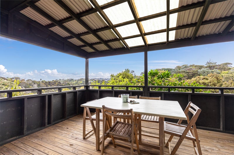 53 Frank Street, Oneroa, Waiheke Island - Carousel 2