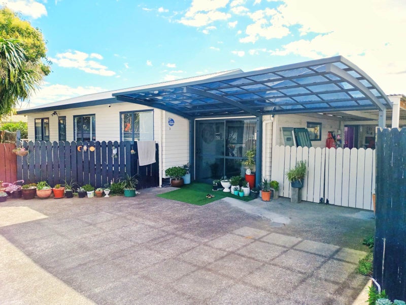 30A Barneys Farm Road, Clendon Park, Auckland - Carousel 1