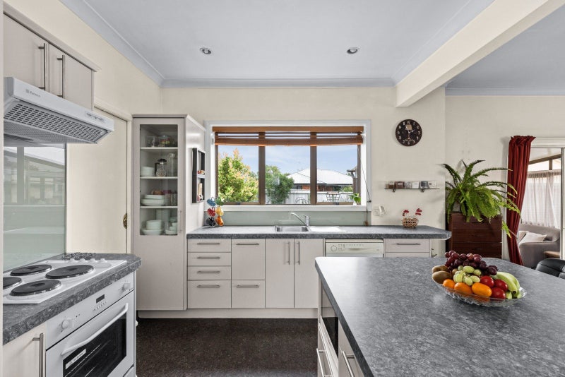 809 Albert Street, Parkvale, Hastings - Carousel 2