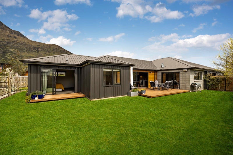 6 Chadlington Way, Lower Shotover, Queenstown - Carousel 1