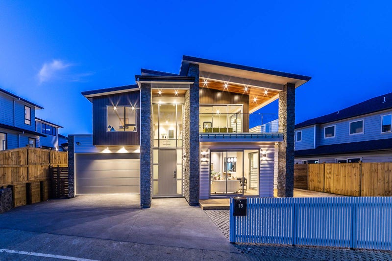 13 David Rogers Lane, Swanson, Auckland - Carousel 48