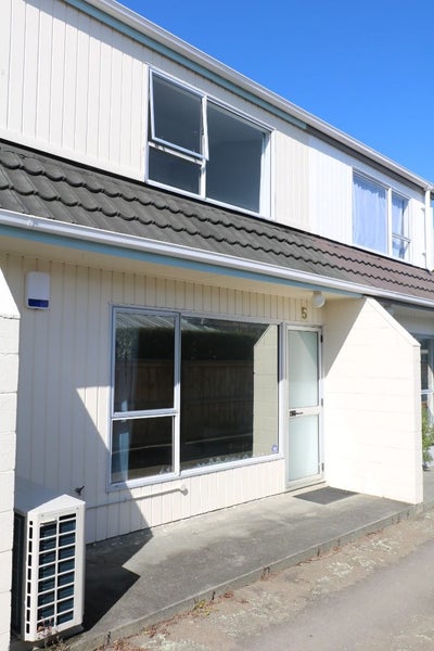 5/21 Islington Street, Trentham, Upper Hutt - Carousel 2