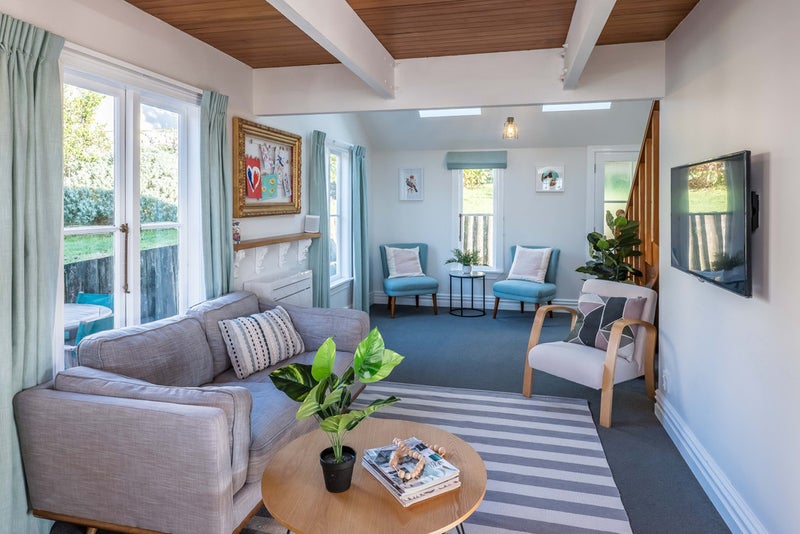 25 Nalanda Crescent, Broadmeadows, Wellington - Carousel 2