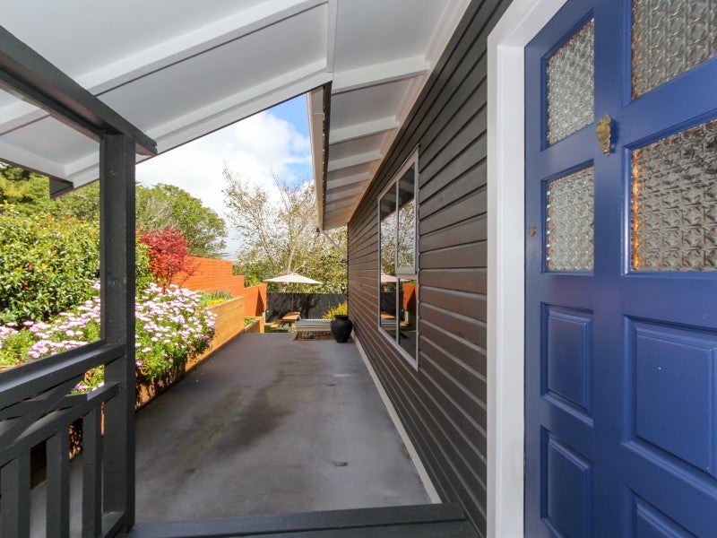 310 Tukapa Street, Hurdon, New Plymouth - Carousel 26