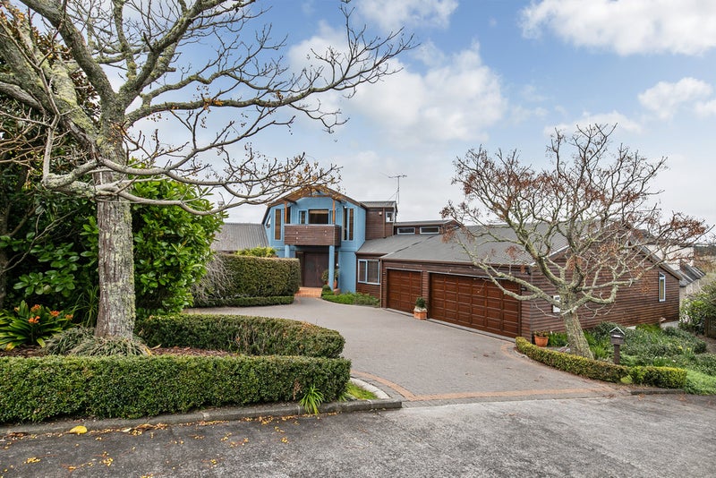 15 Ramoana Mews, Shelly Park, Auckland - Carousel 1