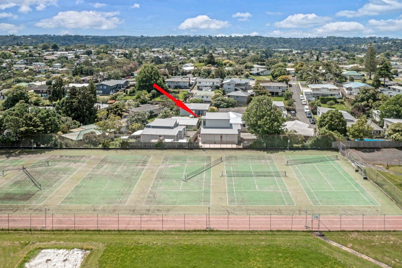 10A Saffron Street, Birkdale, Auckland - Carousel 2