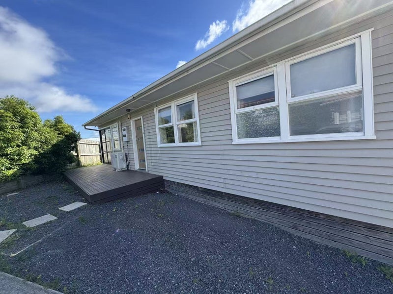 61C Rockfield Road, Penrose, Auckland - Carousel 1