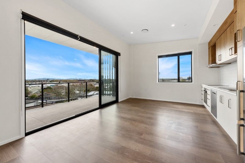 7/20 Tainui Street, Frankton, Hamilton - Carousel 2