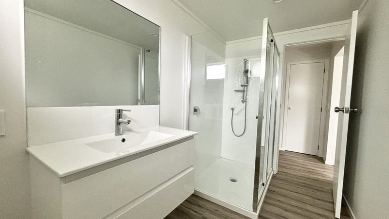 5/24 Parliament Street, Melling, Lower Hutt - Carousel 6