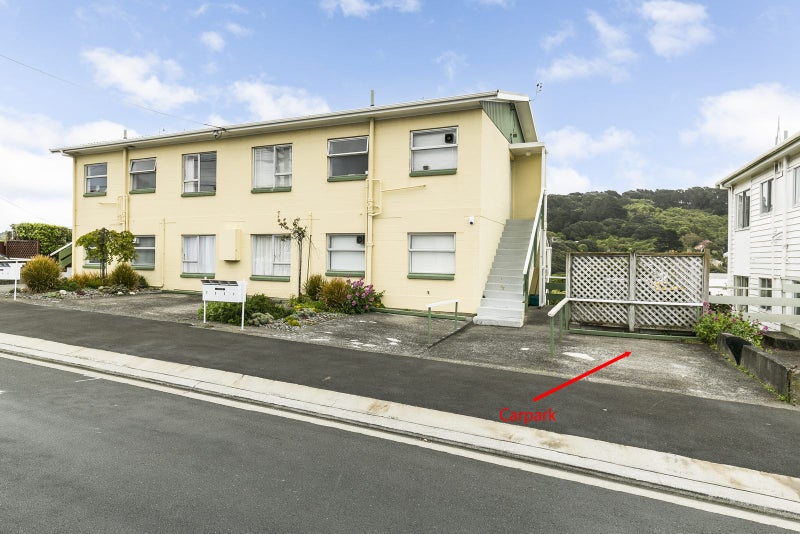 5/4 Overtoun Terrace, Hataitai, Wellington - Carousel 9