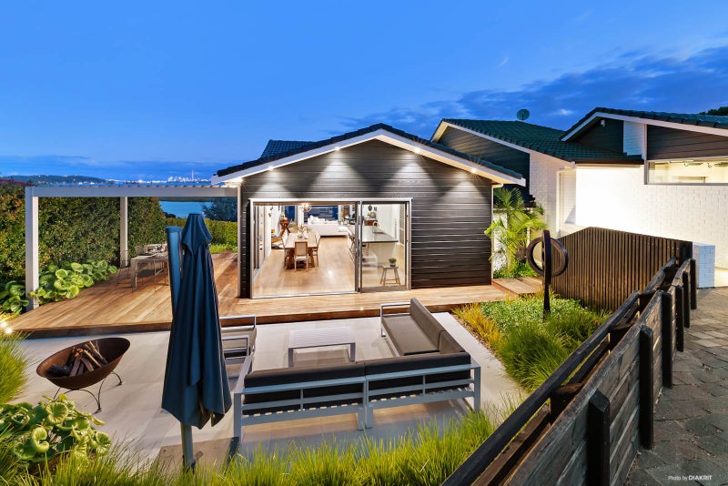 187 Luckens Road, West Harbour, Auckland - Carousel 1