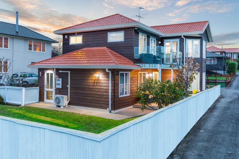 1/24 Woodward Avenue, Mangere Bridge, Auckland - Carousel 25