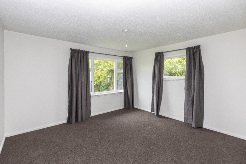 1/149 Grimseys Road, Redwood, Christchurch - Carousel 9