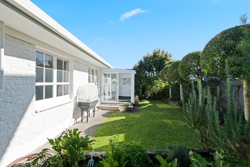 2/65 Jutland Road, Hauraki, Auckland - Carousel 2