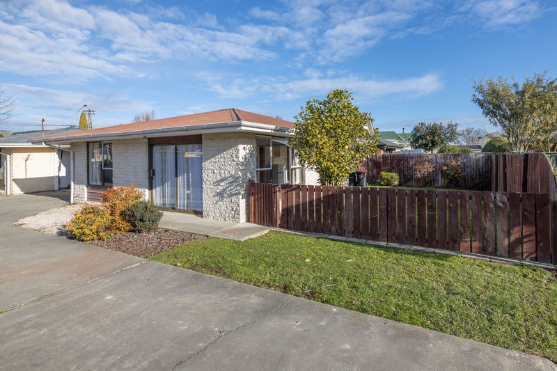2/95 Milton Street, Somerfield, Christchurch - Carousel 1