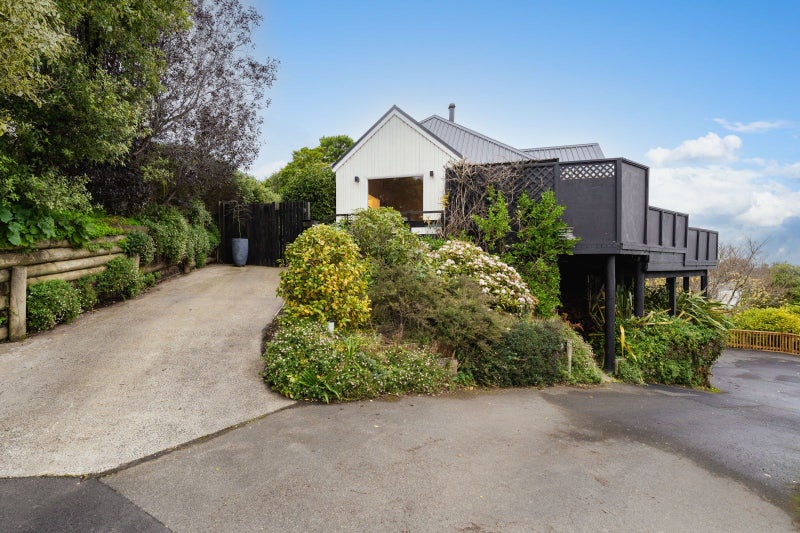 1 Brugh Place, Waverley, Dunedin - Carousel 2