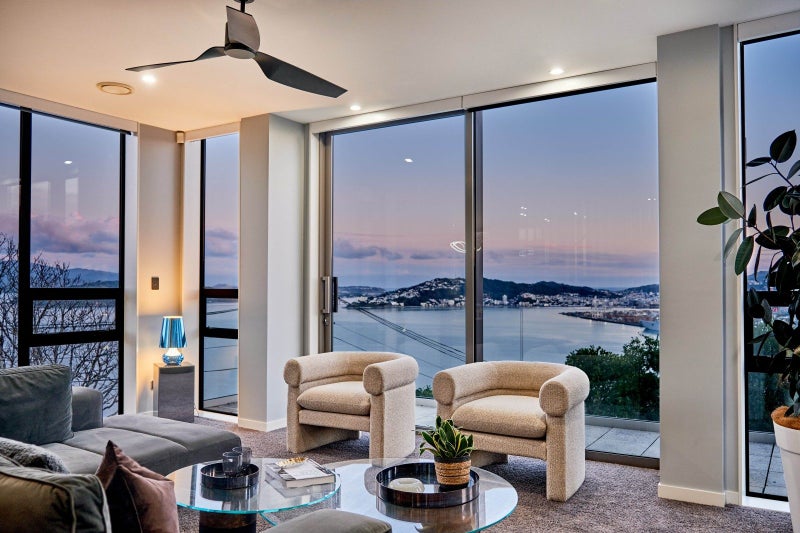 126 Nicholson Road, Khandallah, Wellington - Carousel 1