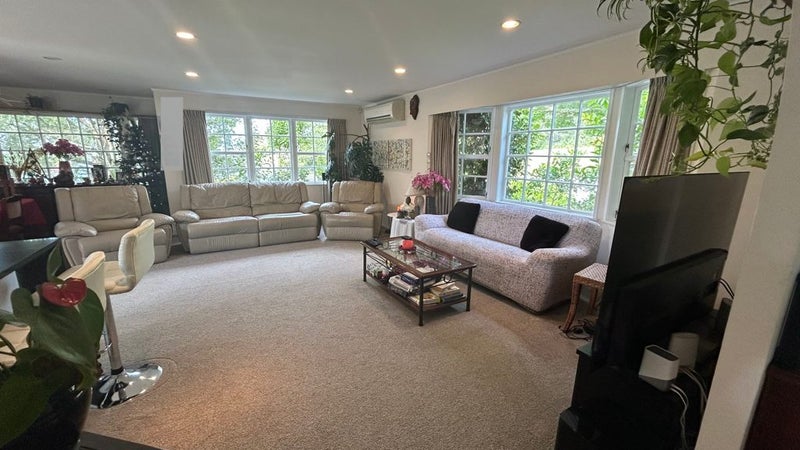 23 Murvale Drive, Bucklands Beach, Auckland - Carousel 1