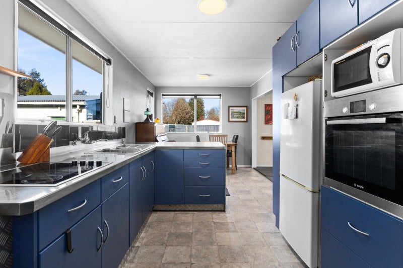 21 Bowden Place, Whakatu, Hastings - Carousel 2