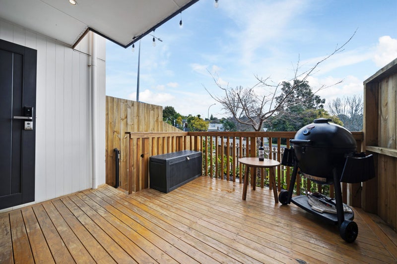 9/18 Hewlett Road, Massey, Auckland - Carousel 2