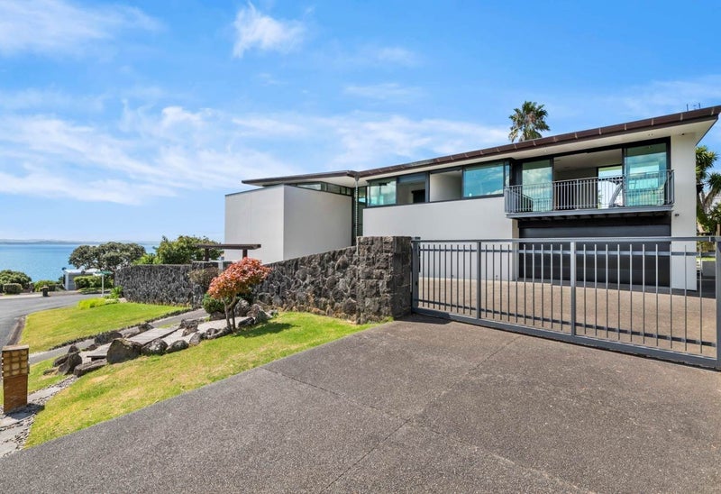 51 Pacific Parade, Army Bay, Whangaparaoa - Carousel 2