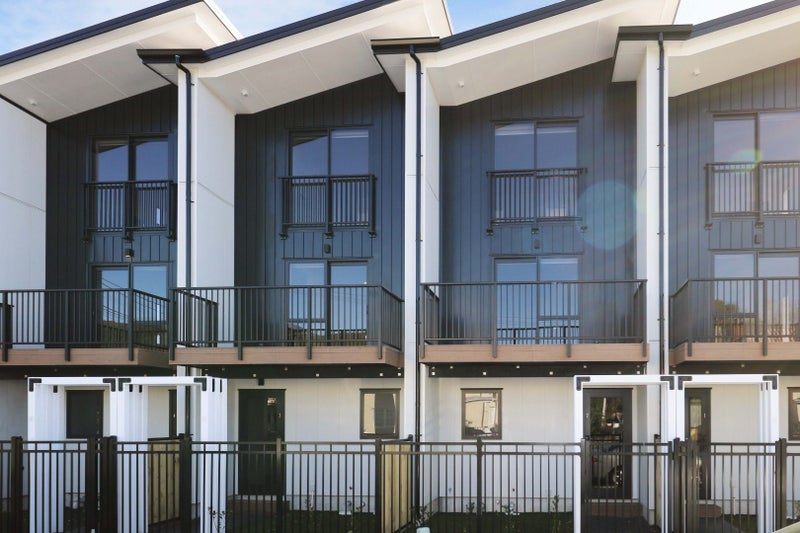 3/41 Collingwood Street, Waterloo, Lower Hutt - Carousel 1