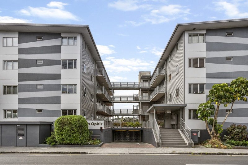 3B/1 Ophir Street, Newton, Auckland - Carousel 1