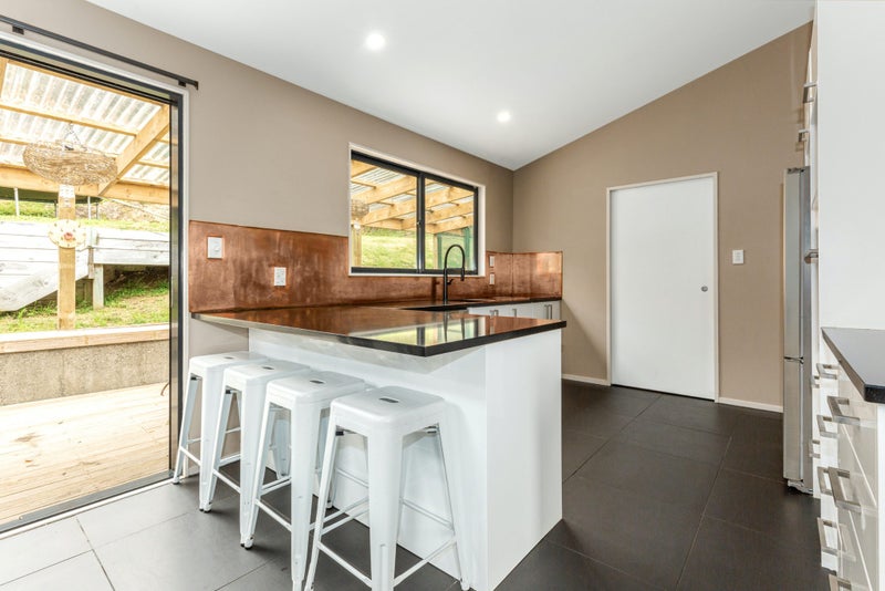 98 Pope Street, Camborne, Porirua - Carousel 2