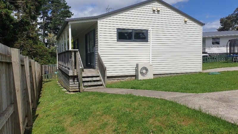 14 Jillian Drive, Ranui, Auckland - Carousel 2
