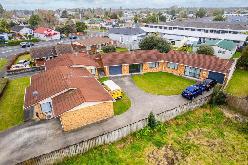 1 Lyon Street, Frankton, Hamilton - Carousel 1