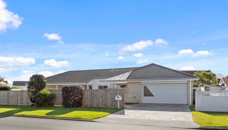 1 Esme Place, Matua, Tauranga - Carousel 16