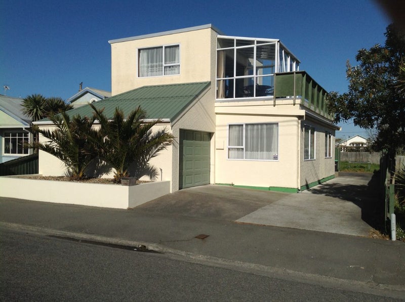 256 Marine Parade, New Brighton, Christchurch - Carousel 1